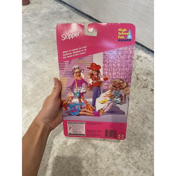 Barbie Vintage 1994 Skipper High‎ School Fun: Tea Set for Two Outfit - NWT - Picture 2 of 3